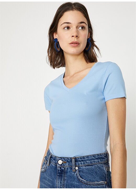 Koton Açık Mavi Kadın T-Shirt 2