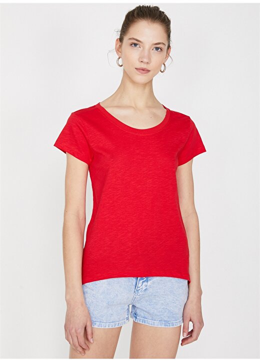 Koton Kırmızı Bisiklet Yaka T-Shirt 3