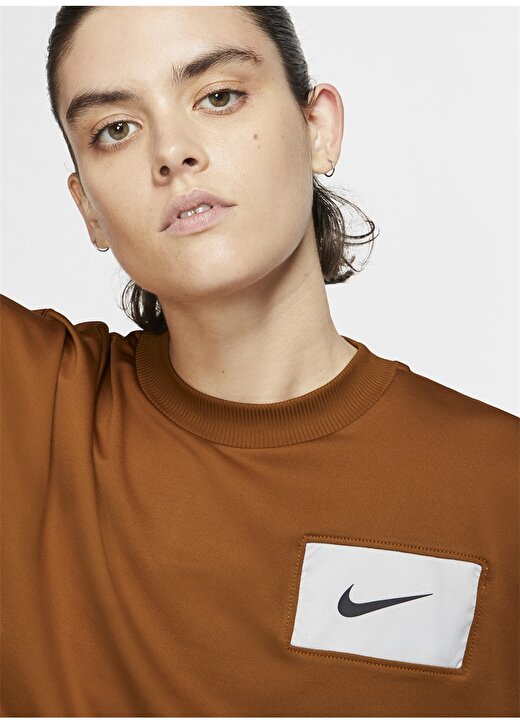 Nike Dri-FIT Kadın Sweatshirt 3