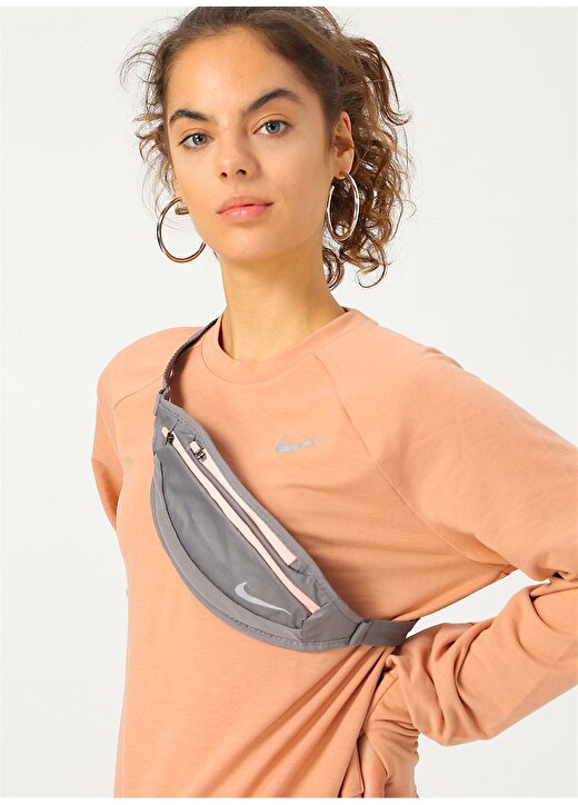 Nike Uzun Kollu Kadın Sweatshirt 2