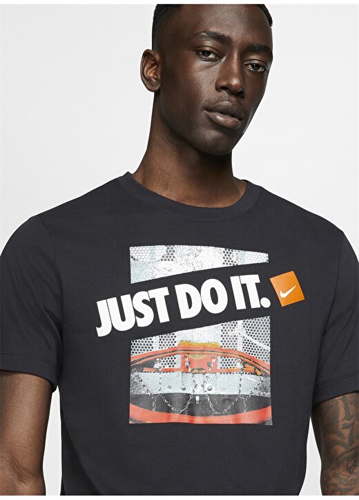 Nike Dri-FIT Erkek T-Shirt 2