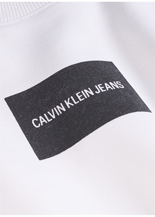 Calvin Klein Jeans Erkek Beyaz Sweatshirt J30J313188 SMALL INSTIT BOX REG CN 3