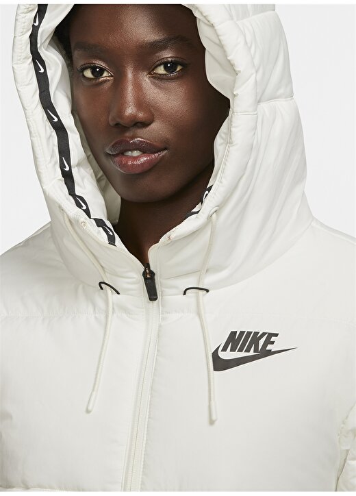 Nike Sportswear Mont 2