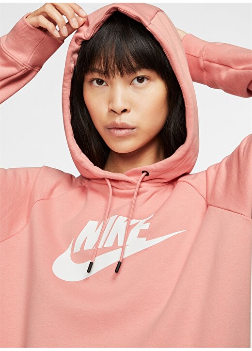 Nike Sportswear Essential Sweatshirt 2