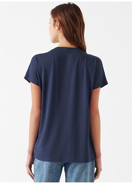 Mavi V Yaka Düz Koyu Mavi Kadın T-Shirt BASIC V YAKA PENYE Koyu Mavi 4