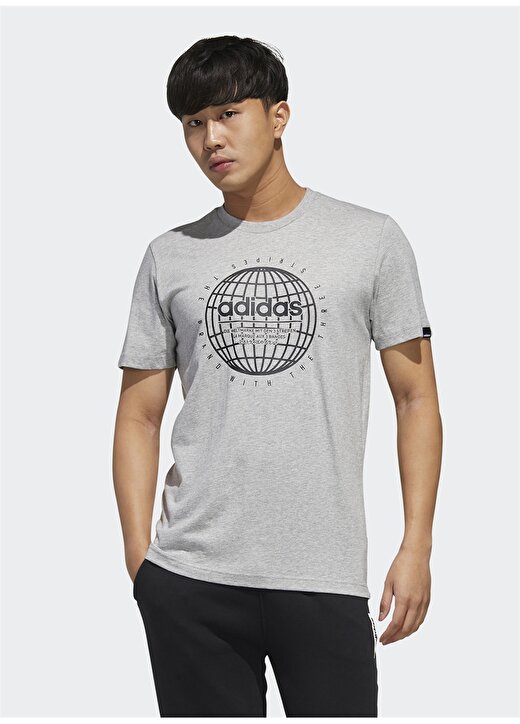 Adidas FM6063 Globe Erkek T-Shirt 1