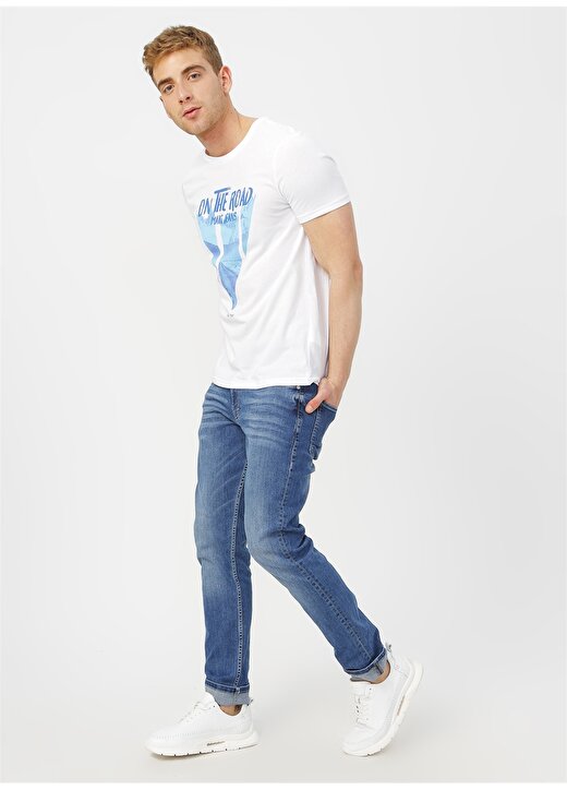 Mavi Beyaz Baskılı T-Shirt 2