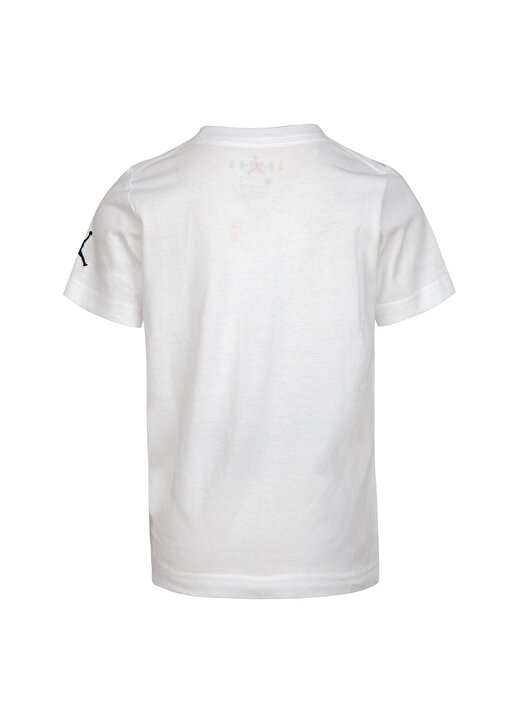 Nike 856859JDB Beyaz Erkek Çocuk T-Shirt 2