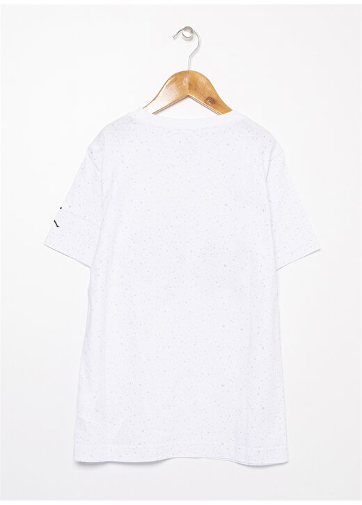 Nike 956935JDB Beyaz Erkek Çocuk T-Shirt 2