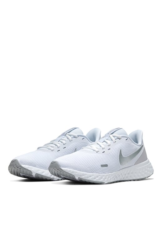 Nike BQ3207-100 Revolutıon 5 Bağcıklı Beyaz Kadın Koşu Ayakkabısı 3