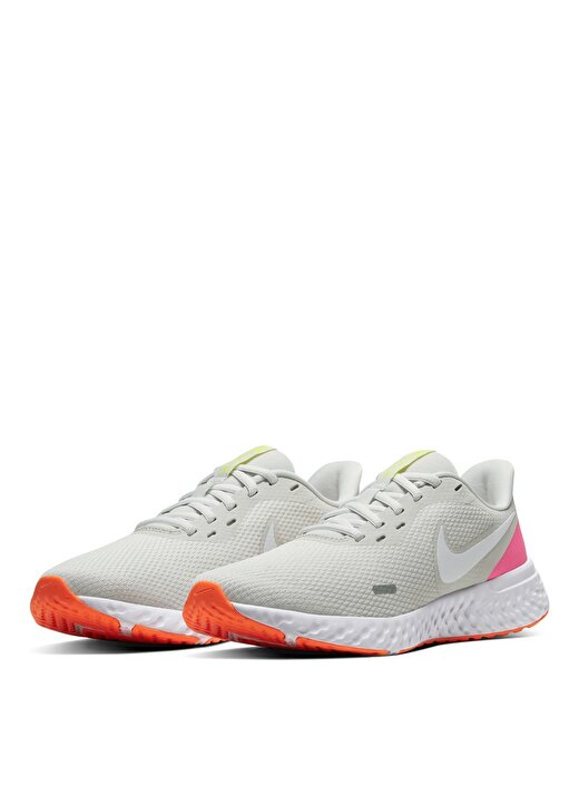 Nike Revolution 5 Kadın Koşu Ayakkabısı 3