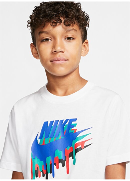 Nike Sportswear Çocuk T-Shirt 4