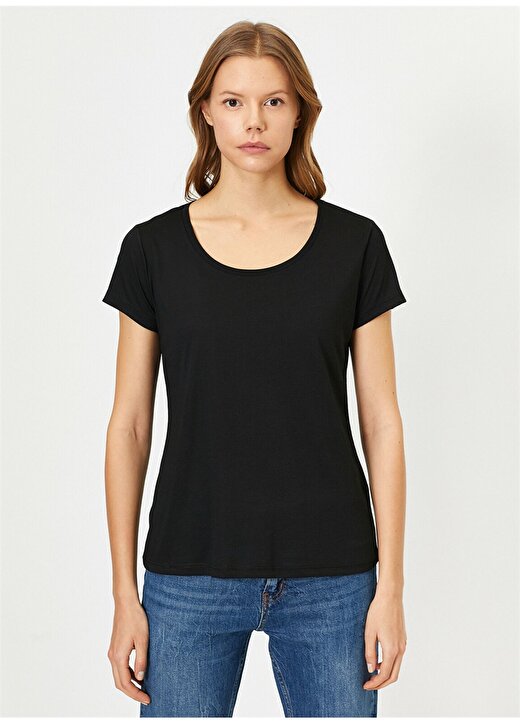Koton Oyuk Yaka Siyah Basic T-Shirt 3