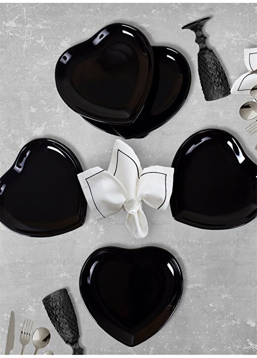 Keramika Siyah Kalp 25 Cm 6 Adet Servis Tabağı 1