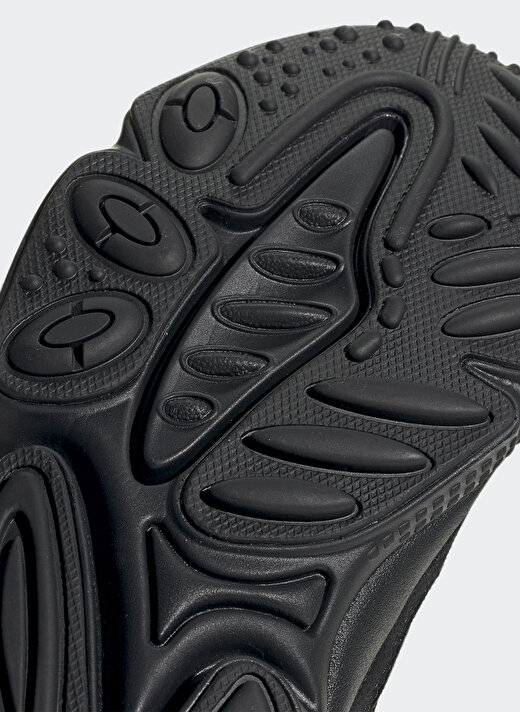 adidas Siyah - Gri Erkek Lifestyle Ayakkabı EE6999-OZWEEGO 4
