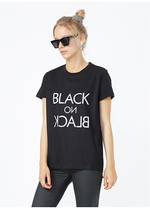 Black On Black Bisiklet Yaka Baskılı Siyah T-Shirt 1