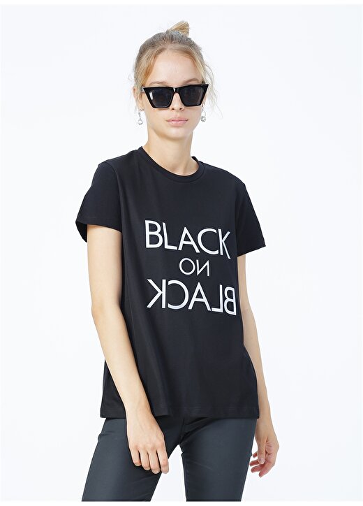 Black On Black Bisiklet Yaka Baskılı Siyah T-Shirt 3