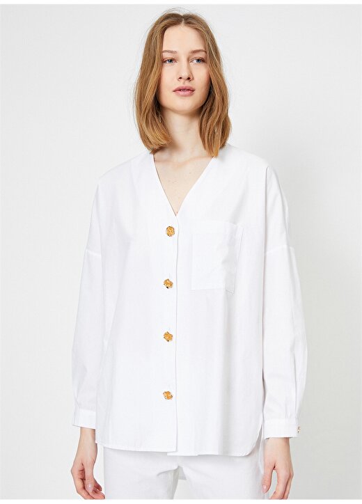 Koton V Yaka Uzun Kollu Beyaz Kadın Gömlek 3