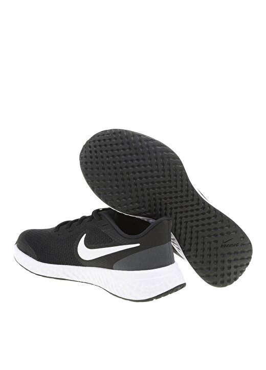 Nike Revolution 5 Günlük Ayakkabı 3