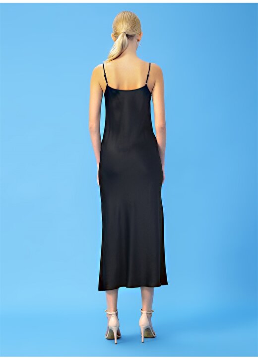 DM X Boyner Degaje Yaka Düz Siyah Kadın Elbise 3