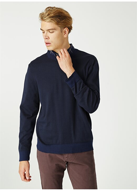 Dockers Crewneck Kazak 3