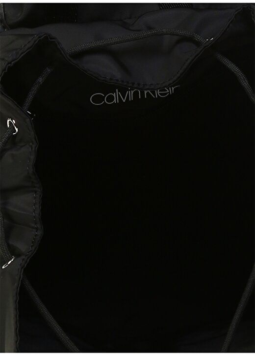 Calvin Klein Siyah Kadın Sırt Çantası 4