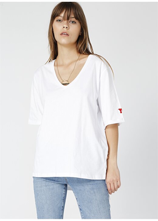 Fabrika Talita Beyaz V Yaka Kadın T-Shirt 1