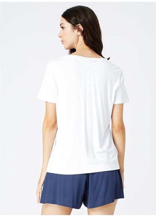 Fabrika Comfort Kadın Beyaz V Yaka T-Shirt 4