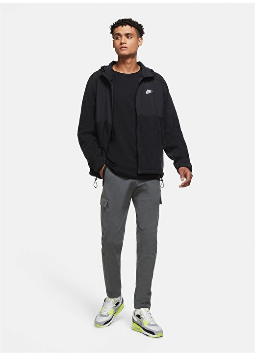 Nike Siyah Marka Baskılı Cepli Kapüşonlu Zip Erkek Ceket 3