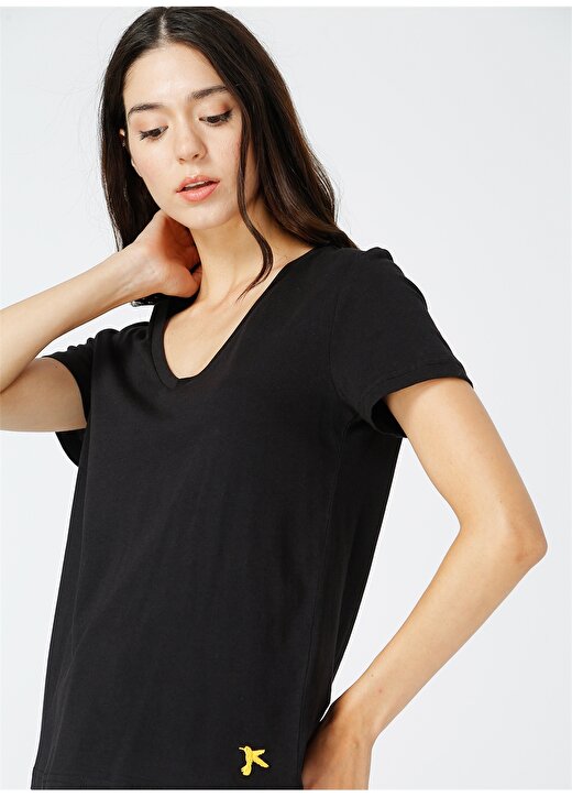 Fabrika Kadın Siyah V Yaka T-Shirt 3