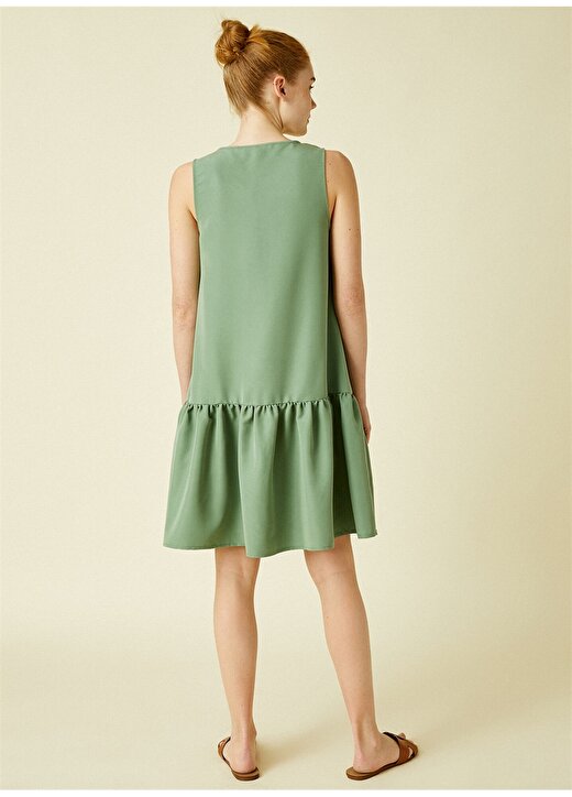 Koton V Yaka Pileli Kolsuz Diz Üstü Yeşil Kadın Elbise 4