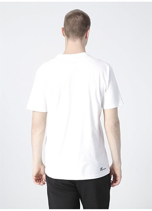 Skechers S202240-102 Graphic Tee M Crew Neck O Yaka Regular Fit Baskılı Beyaz Erkek T-Shirt 3
