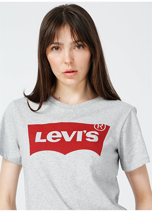 Levis Kadın Beyaz Bisiklet Yaka T-Shirt 3