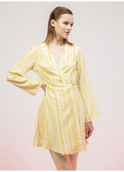 DM X Boyner V Yaka Desenli Sarı Kadın Elbise 3