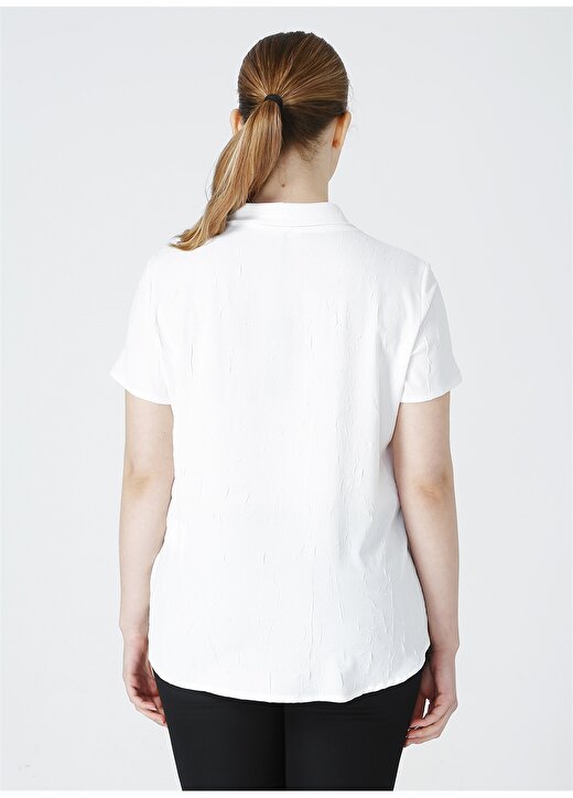 Selen 21YSL8903 V Yaka Kısa Kollu Crinkle Desen Beyaz Kadın Bluz 4