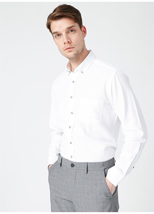 Priv Düğmeli Yaka Comfort Fit Beyaz Erkek Gömlek 3