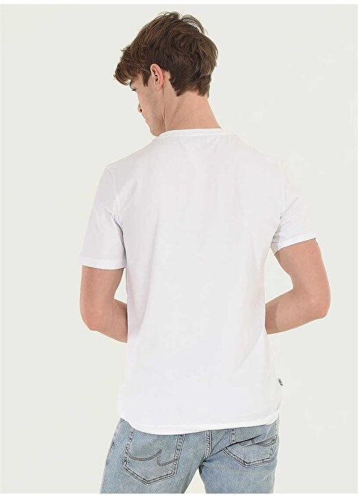 Ucla 5002702885_100 Kısa Kollu Renkli Baskılı Beyaz Erkek T-Shirt 3