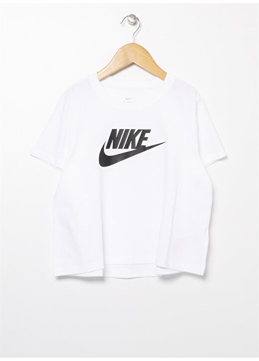Nike Çocuk Beyaz Bisiklet Yaka Cropped Fit Baskılı T-Shirt DA6925-102 G NSW TEE CROP FUTURA 1