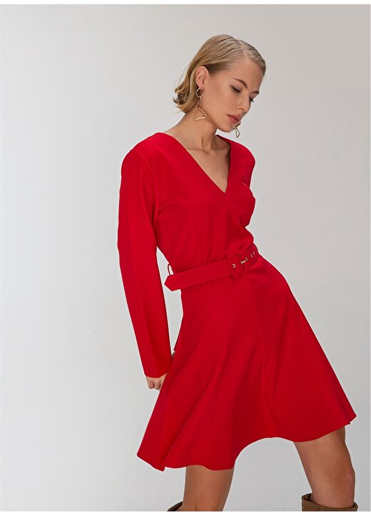 People By Fabrika V Yaka Uzun Kollu Kemerli Kırmızı Kadın Elbise 4