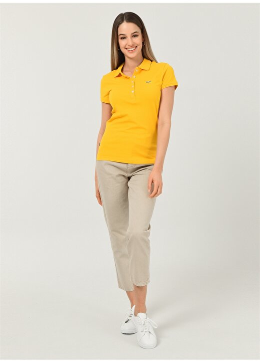 Ucla Polo Yaka Nakışlı Sarı Kadın T-Shirt 3