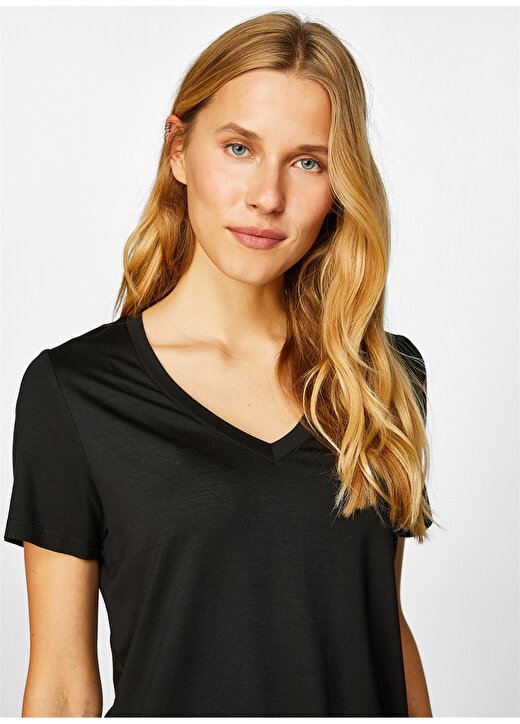 Faik Sönmez V Yaka Düz Siyah Kadın T-Shirt B00001 4