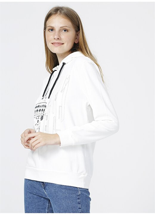 İst X Boyner Kapüşonlu Yaka Uzun Kollu Resim Desenli Beyaz Kadın Sweatshirt 3