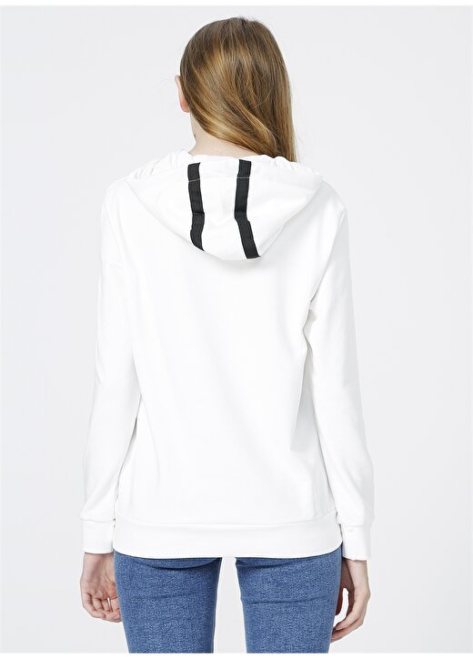 İst X Boyner Kapüşonlu Yaka Uzun Kollu Resim Desenli Beyaz Kadın Sweatshirt 4