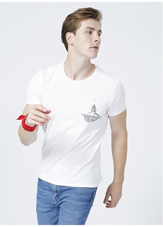 İst X Boyner O Yaka Kısa Kollu Basic Beyaz Erkek T-Shirt 3