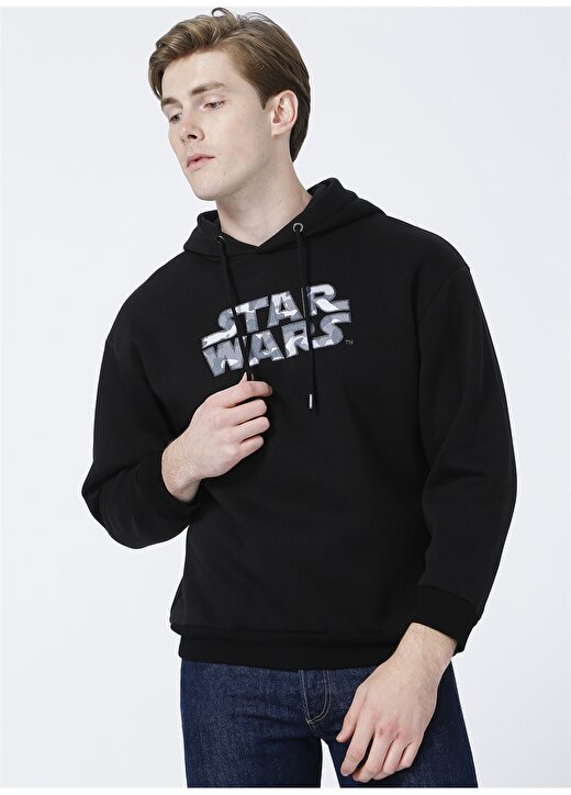 Mavi 0610037-900 Star Wars Düz Yaka Regular Fit Baskılı Siyah Erkek Sweatshirt 1