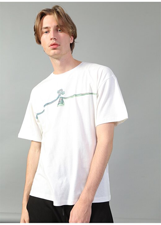 Cem Güventürk X Boyner O Yaka Oversize Baskılı Beyaz Erkek T-Shirt 2