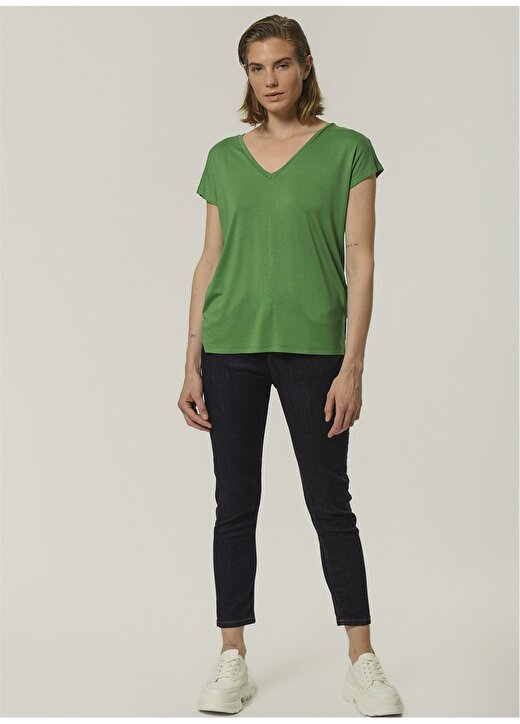People By Fabrika 505551707 V Yaka Normal Kalıp Düz Yeşil Kadın T-Shirt 2