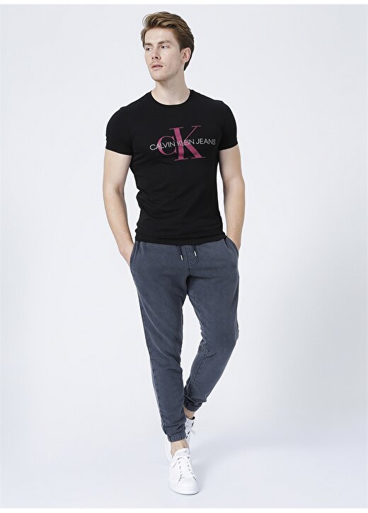 Calvin Klein Jeans Siyah Erkek Bisiklet Yaka Baskılı T-Shirt J30J3170650GO_SEASONAL MONOGRAM TEE 2