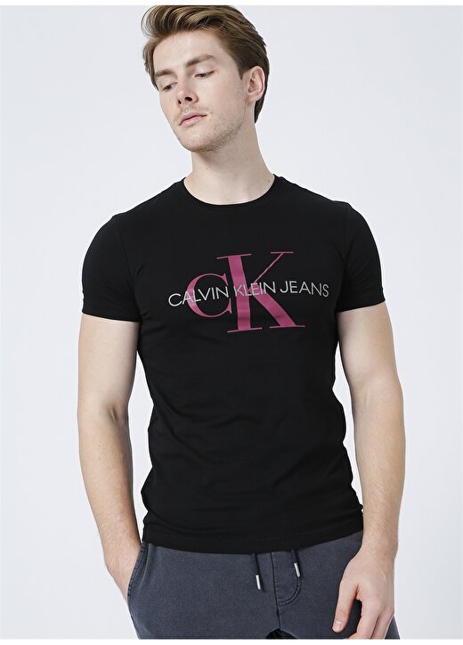 Calvin Klein Jeans Siyah Erkek Bisiklet Yaka Baskılı T-Shirt J30J3170650GO_SEASONAL MONOGRAM TEE 3