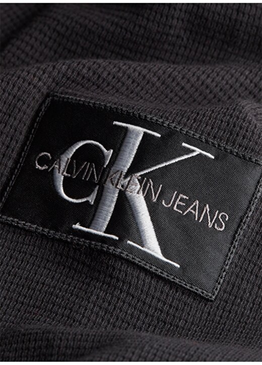 Calvin Klein Jeans Siyah Erkek Bisiklet Yaka Düz Sweatshirt J30J316610_MONOGRAM BADGE WAFFLE LS 2
